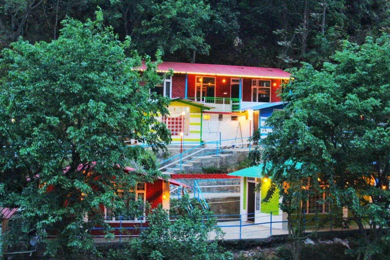 The Stream Side Hostel Mussoorie Buitenkant foto