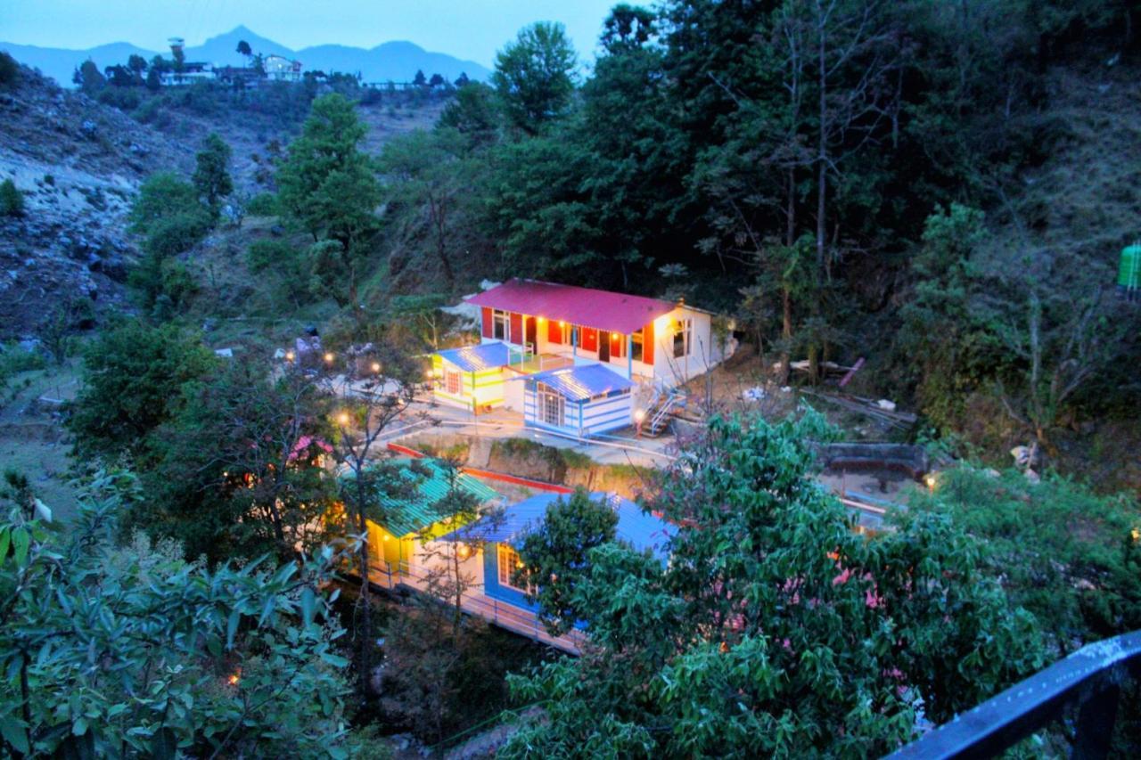 The Stream Side Hostel Mussoorie Buitenkant foto